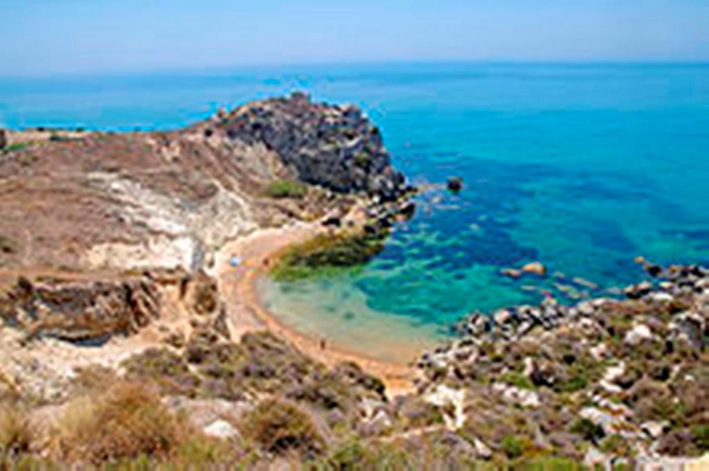 הוילה ליקאטה Castel Sant'Angelo Sea View מראה חיצוני תמונה