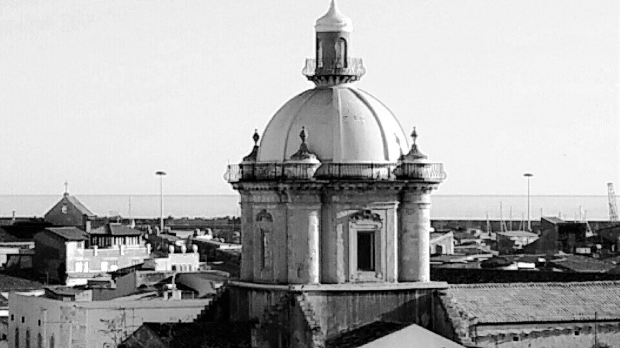 הוילה ליקאטה Castel Sant'Angelo Sea View מראה חיצוני תמונה